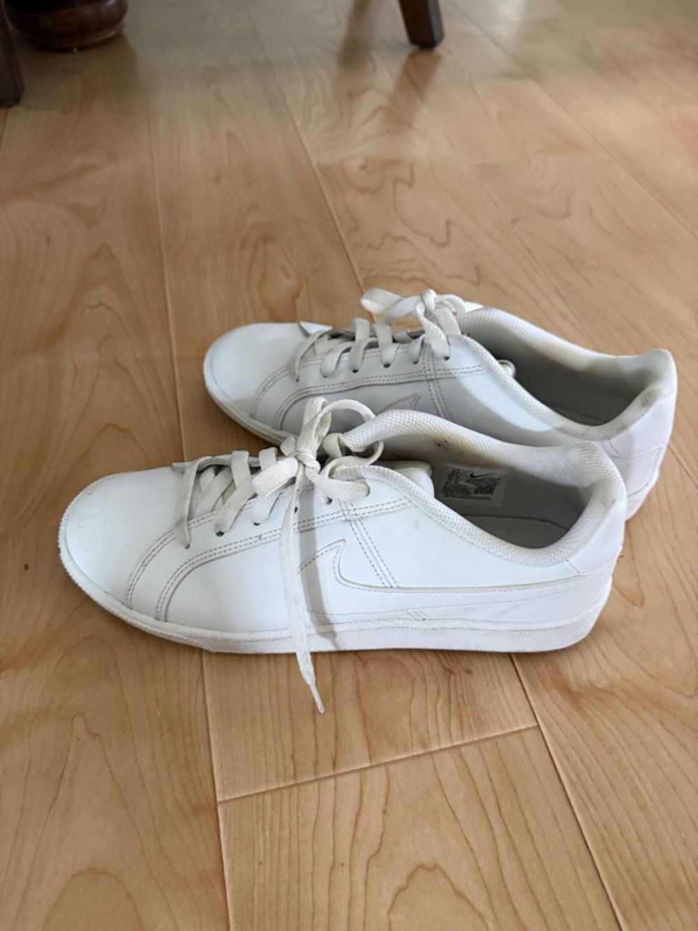Nike White Low-Profile Lace-Up Sneakers